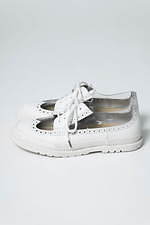 アンリアレイジ×スピングルムーヴの“クリア”シューズ、PVC＆レザーのブーツやウイングチップ｜写真9