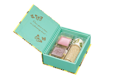 ポール ＆ ジョーから秋の新作 - アンティーク調のボックス入りアイカラーが新発売