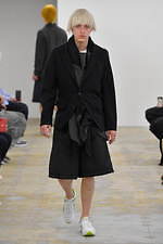 コム デ ギャルソン・シャツ 2021-22年秋冬コレクション - 気軽に、楽しく身に纏う｜写真3