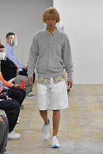 コム デ ギャルソン・シャツ 2021-22年秋冬コレクション - 気軽に、楽しく身に纏う｜写真11