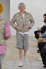 コム デ ギャルソン・シャツ 2021-22年秋冬コレクション - 気軽に、楽しく身に纏う｜写真23