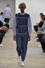 コム デ ギャルソン・シャツ 2021-22年秋冬コレクション - 気軽に、楽しく身に纏う｜写真26