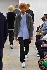 コム デ ギャルソン・シャツ 2021-22年秋冬コレクション - 気軽に、楽しく身に纏う｜写真35