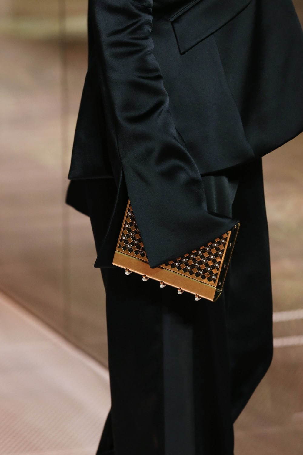 フェンディ オートクチュール(FENDI Haute Couture ) 2021年春夏ウィメンズコレクション  - 写真20