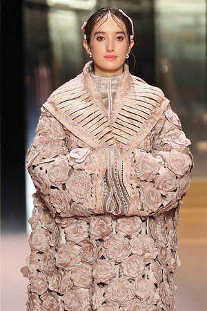 フェンディ オートクチュール(FENDI Haute Couture ) 2021年春夏ウィメンズコレクション  - 写真47