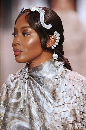 フェンディ オートクチュール(FENDI Haute Couture ) 2021年春夏ウィメンズコレクション  - 写真53