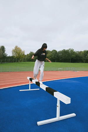 プーマ×ピーナッツ、“スヌーピー”がバスケットボールを楽しむスニーカー＆テニスで遊ぶフーディー｜写真77