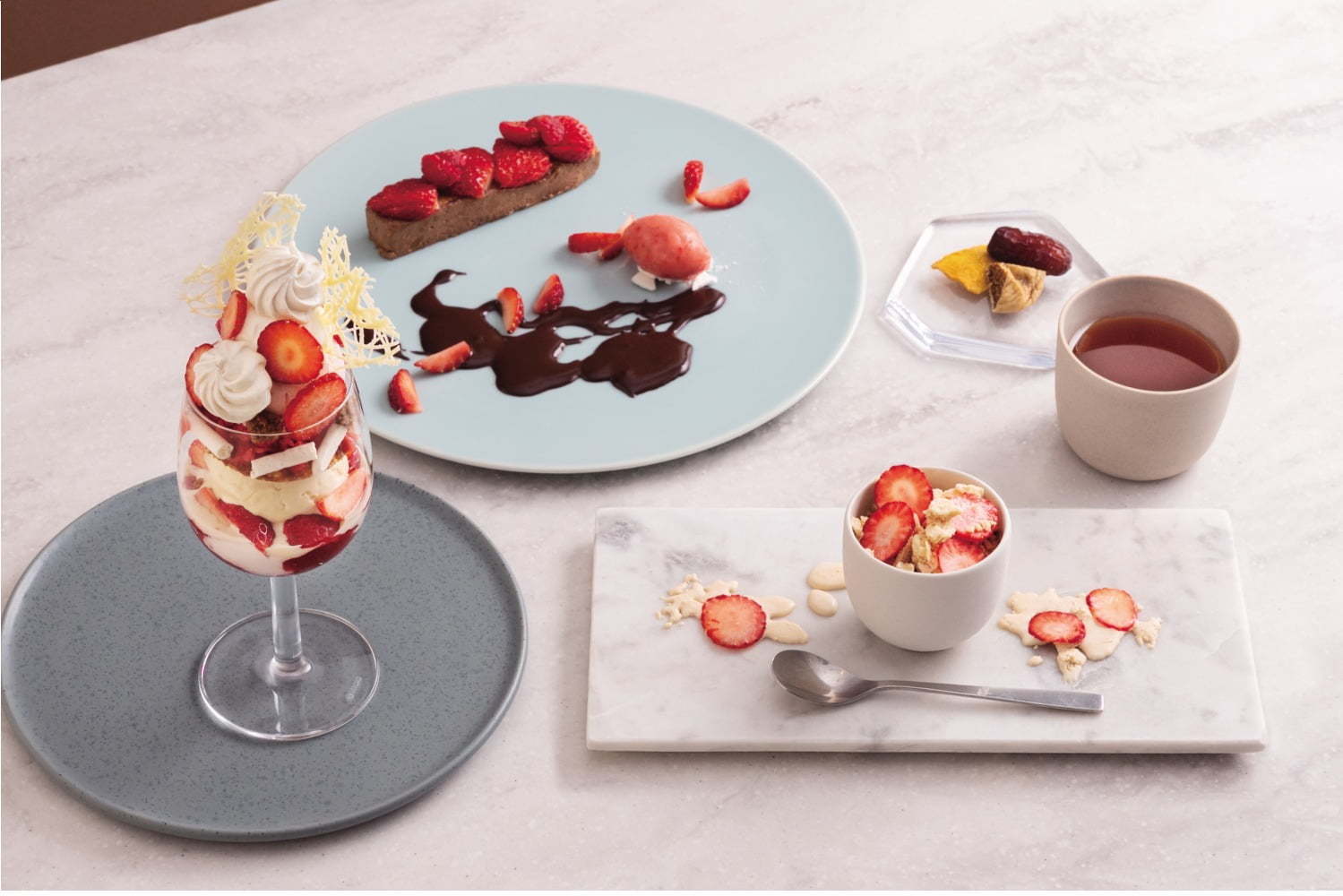“苺×チョコ”のバレンタイン限定スイーツコース、「ビューティーコネクション銀座」で発売