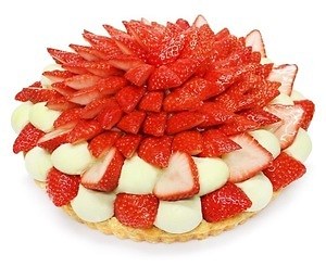 カフェコムサの銀座店限定いちごケーキ - 希少な“姉妹いちご”あまりん＆かおりんを使用｜写真2