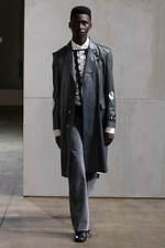 オフ-ホワイト c/o ヴァージル アブロー 2021年春夏メンズ＆ウィメンズコレクション｜写真42