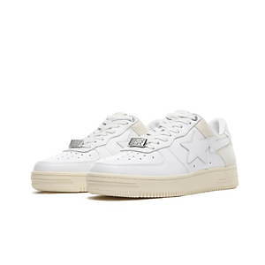 A BATHING APE  bapesta ステッチ　デザイン　フーディー