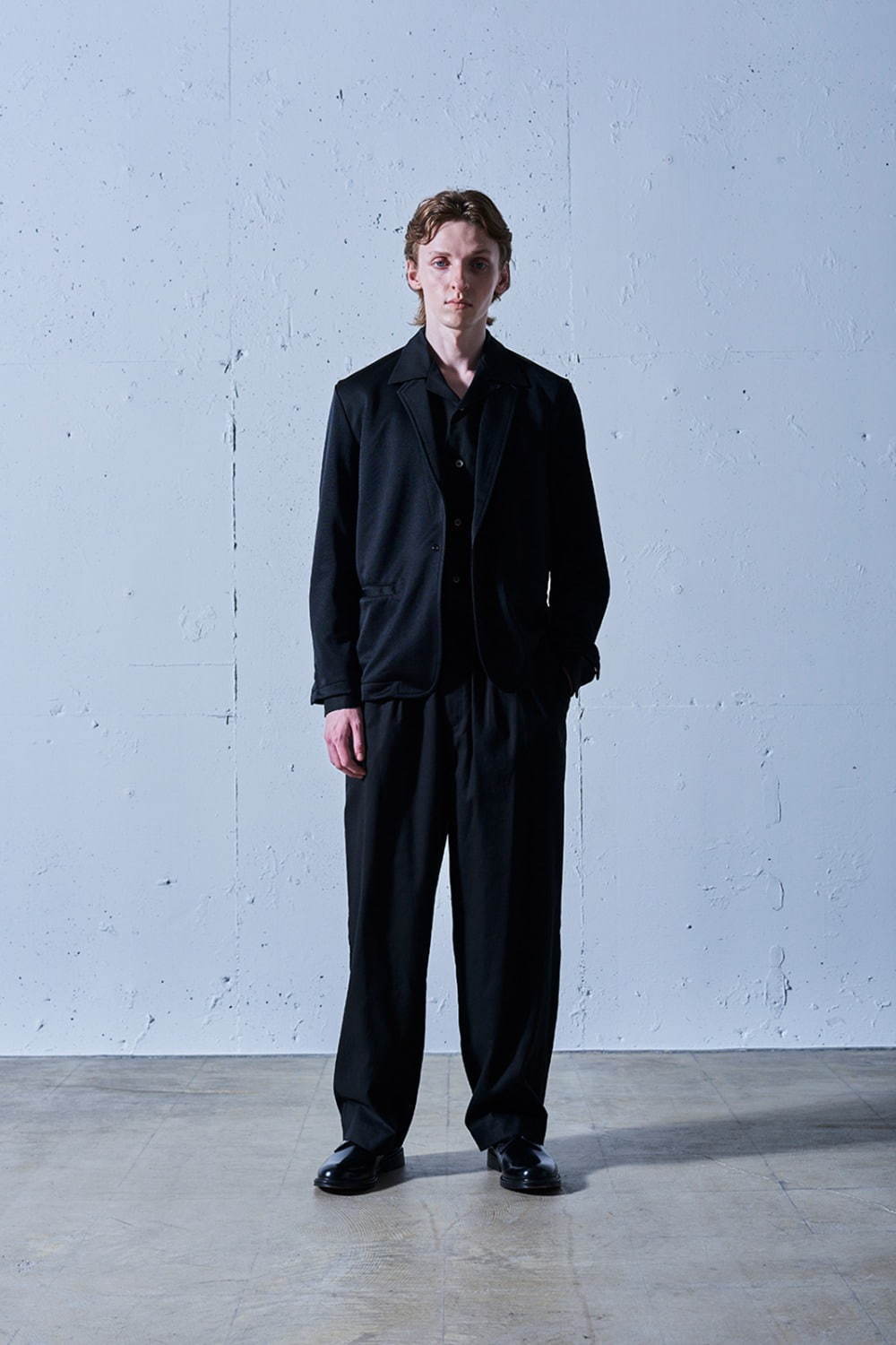 ミディウミソリッド 2021年春夏｜ スラックス