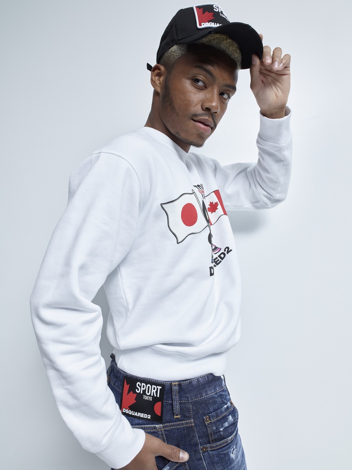 ディースクエアードの“メイプルリーフ×日の丸”モチーフのスポーティな日本限定アイテム｜写真1