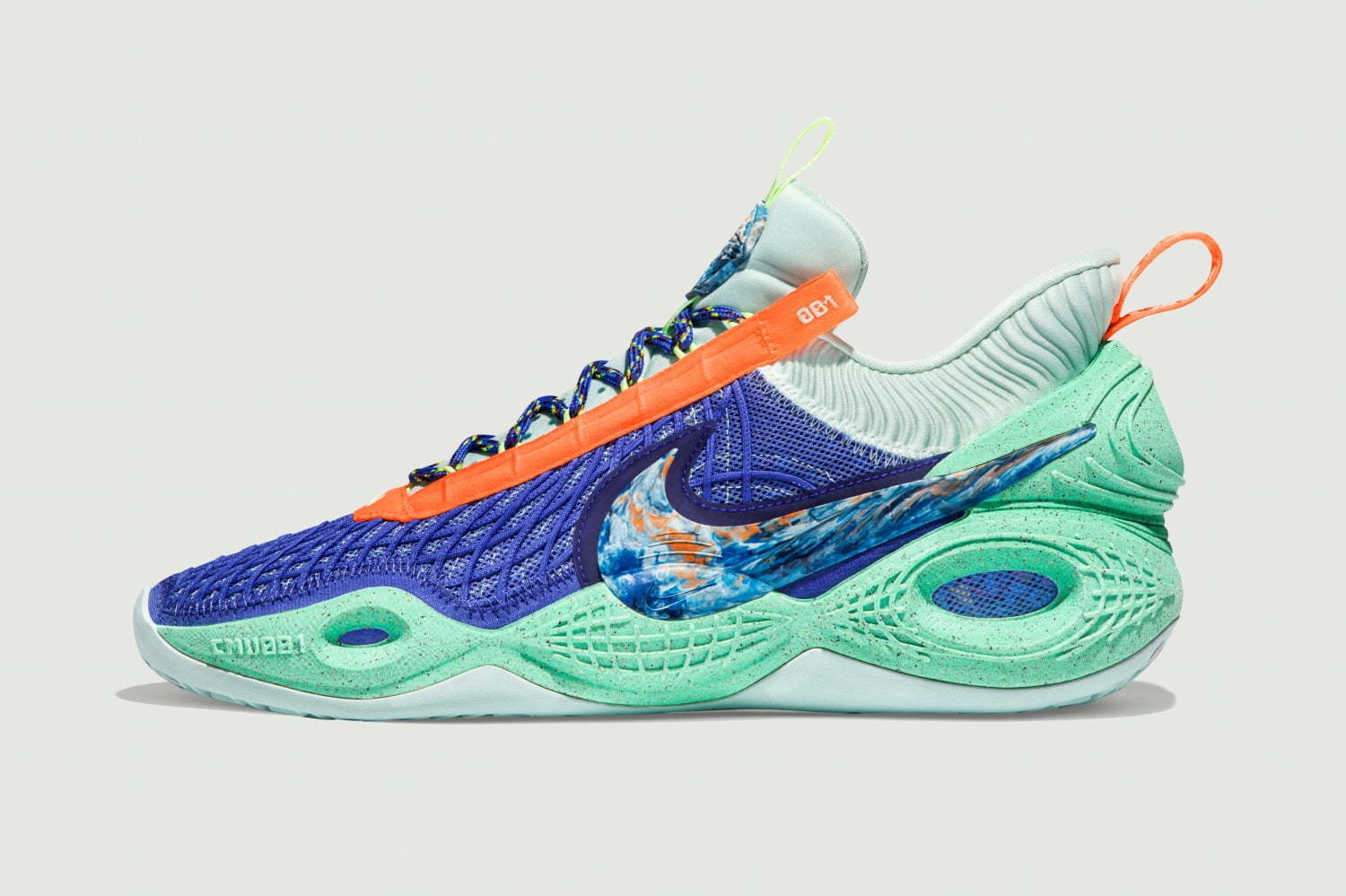 新品NIKE ナイキ コズミックユニティ ナイキスニーカー ナイキ