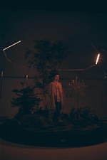 ランバン オン ブルー新作“マーブル柄”メンズシャツ＆デニム調セットアップ、北村匠海がモデル｜写真5