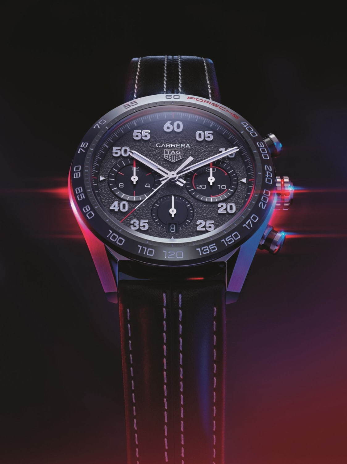 タグ・ホイヤー＆ポルシェの腕時計、ポルシェの“スポーツカー”デザインを取り入れたクロノグラフ｜写真7