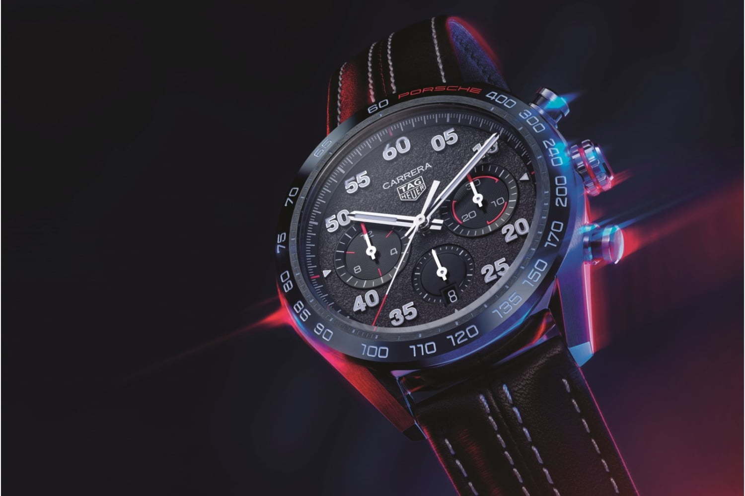 タグ ホイヤー ポルシェの腕時計 ポルシェの スポーツカー デザインを取り入れたクロノグラフ ファッションプレス