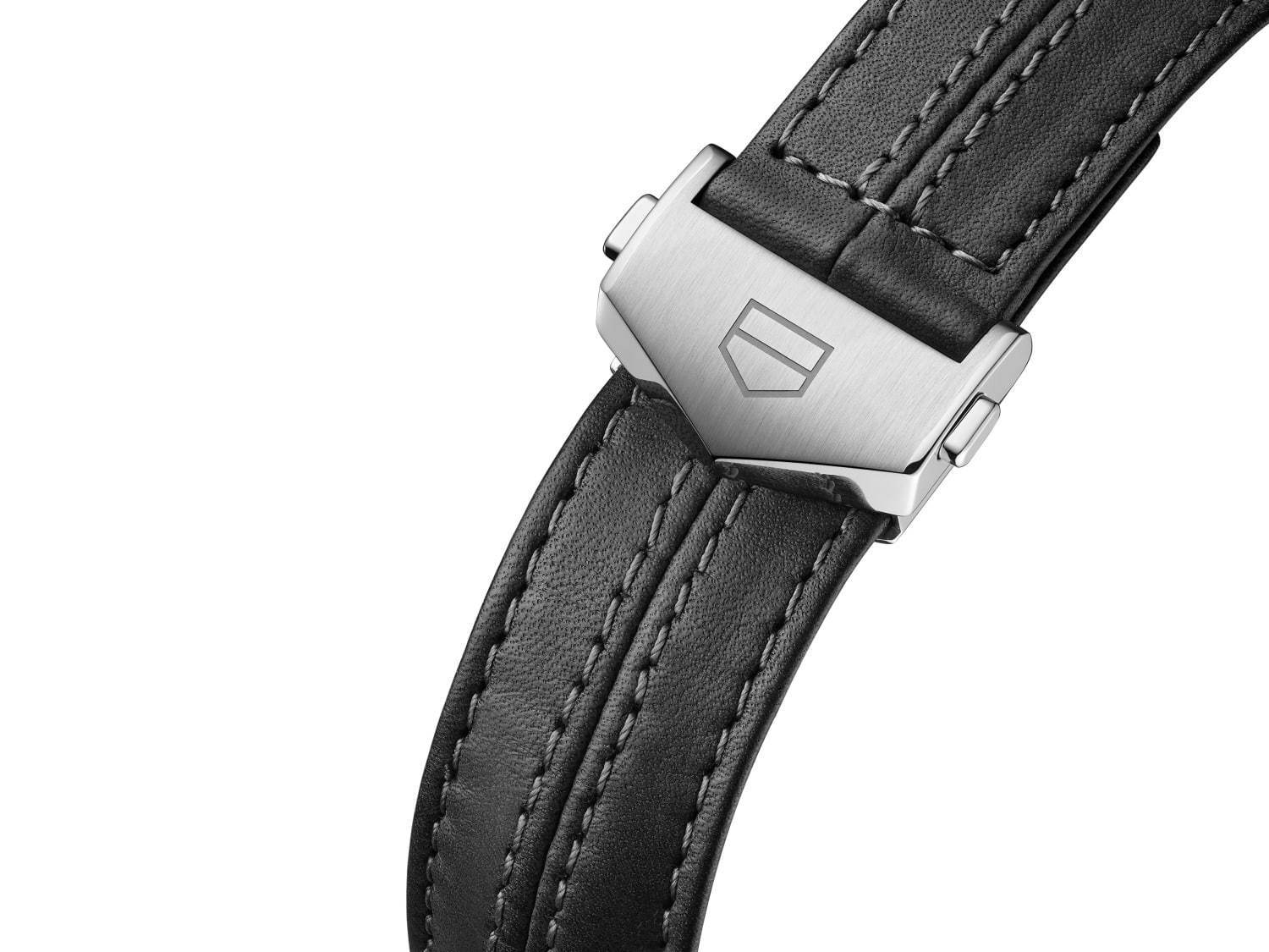 タグ・ホイヤー＆ポルシェの腕時計、ポルシェの“スポーツカー”デザインを取り入れたクロノグラフ｜写真3