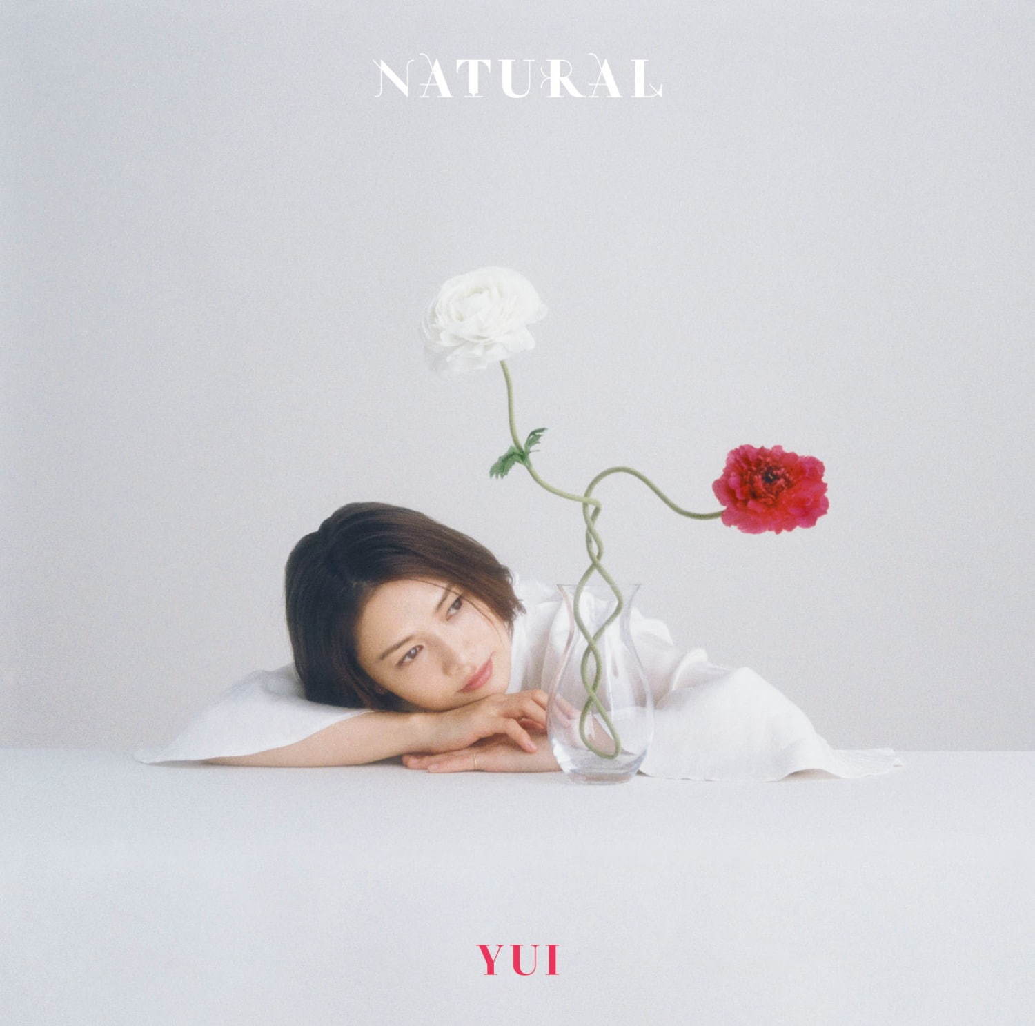 YUIのセルフカバーアルバム『NATURAL』「CHE.R.RY」など人気6曲を収録｜写真2