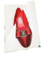 サルヴァトーレ フェラガモのバレンタイン向け“赤リボン”の「ヴァラ」バッグやシューズ｜写真15