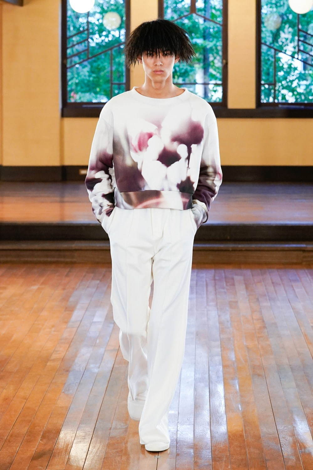 ターク21年秋冬コレクションがランウェイ形式で発表、“夢”を表現した幻想的な服たち｜写真11