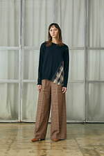 エズミ 2021-22年秋冬ウィメンズコレクション - 現代を渡り歩く、新たな価値を求めて｜写真17