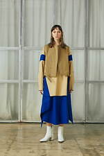 エズミ 2021-22年秋冬ウィメンズコレクション - 現代を渡り歩く、新たな価値を求めて｜写真22