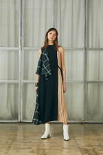 エズミ 2021-22年秋冬ウィメンズコレクション - 現代を渡り歩く、新たな価値を求めて｜写真50