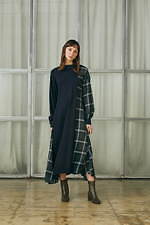 エズミ 2021-22年秋冬ウィメンズコレクション - 現代を渡り歩く、新たな価値を求めて｜写真51