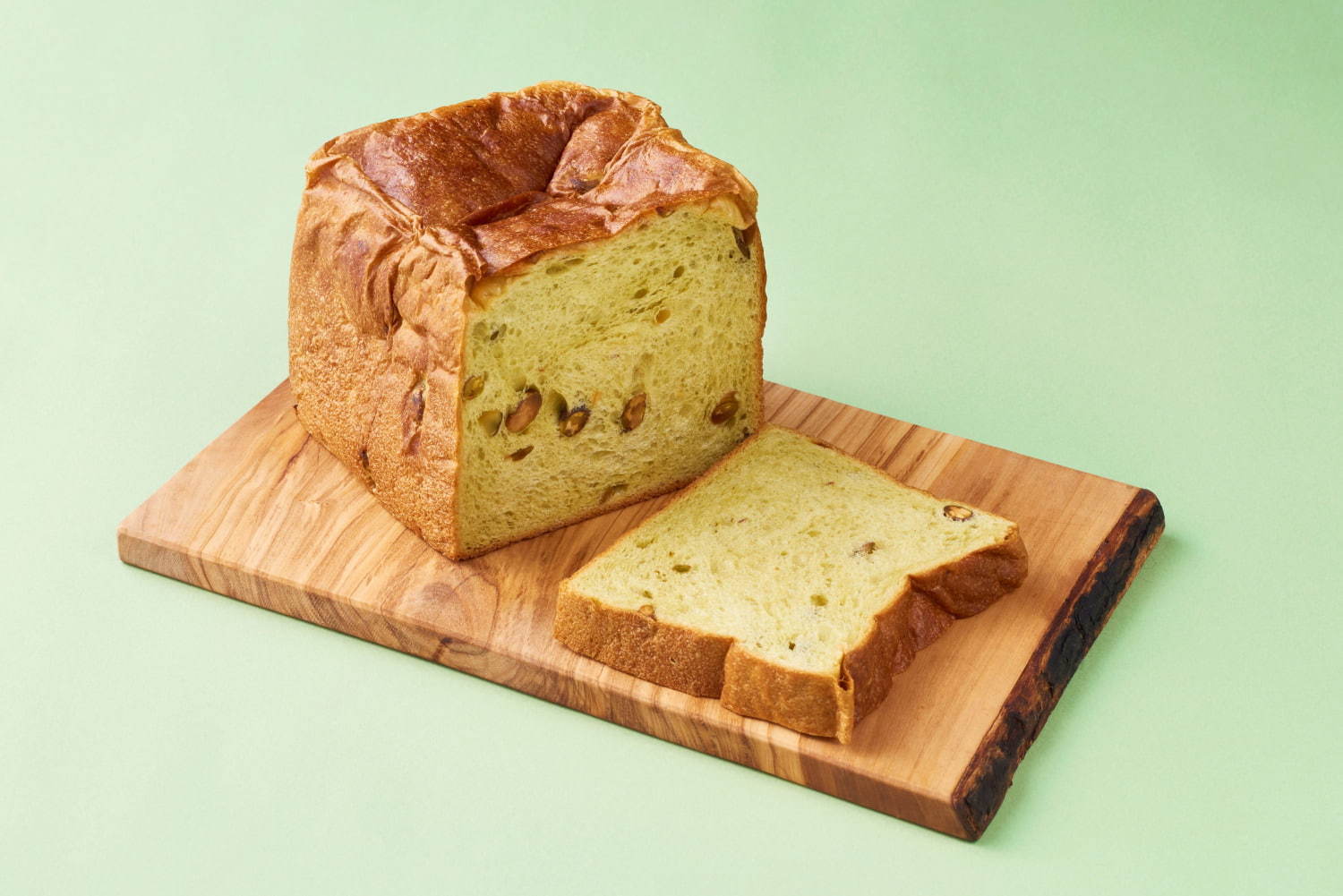 ホテル コエ ベーカリー ピスタチオ尽くし の食パンやクリームパン ホワイトチョココロネも ファッションプレス ホテル コエ ベーカリー ピスタチオ尽くし の食パンやクリームパン ホワイトチョココロネも ファッションプレス