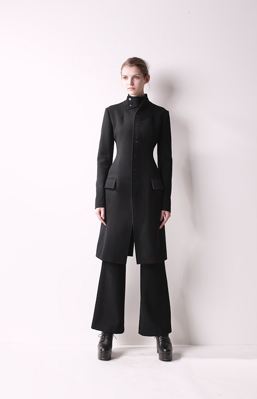 ヨウジヤマモト プリュス ノアール(YOHJI YAMAMOTO +NOIR) 2013-14年秋冬ウィメンズコレクション  - 写真16