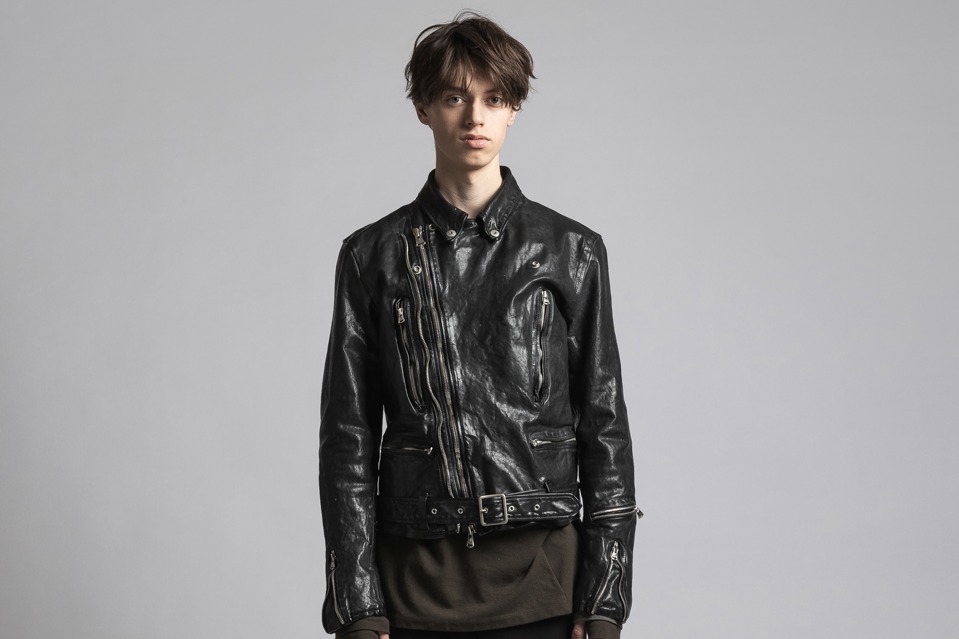 ウィンドブレーカー｜ザ ヴィリディアン 2021-22年秋冬コレクション - 柔らかな色彩が導く新たな空気