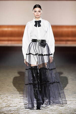 エリザベッタ フランキ(ELISABETTA FRANCHI) 2021-22年秋冬ウィメンズコレクション  - 写真57