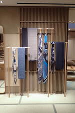 エルメスが東京・表参道に新路面店をオープン - シルク製品やレザーグッズ、コスメまで幅広く｜写真13