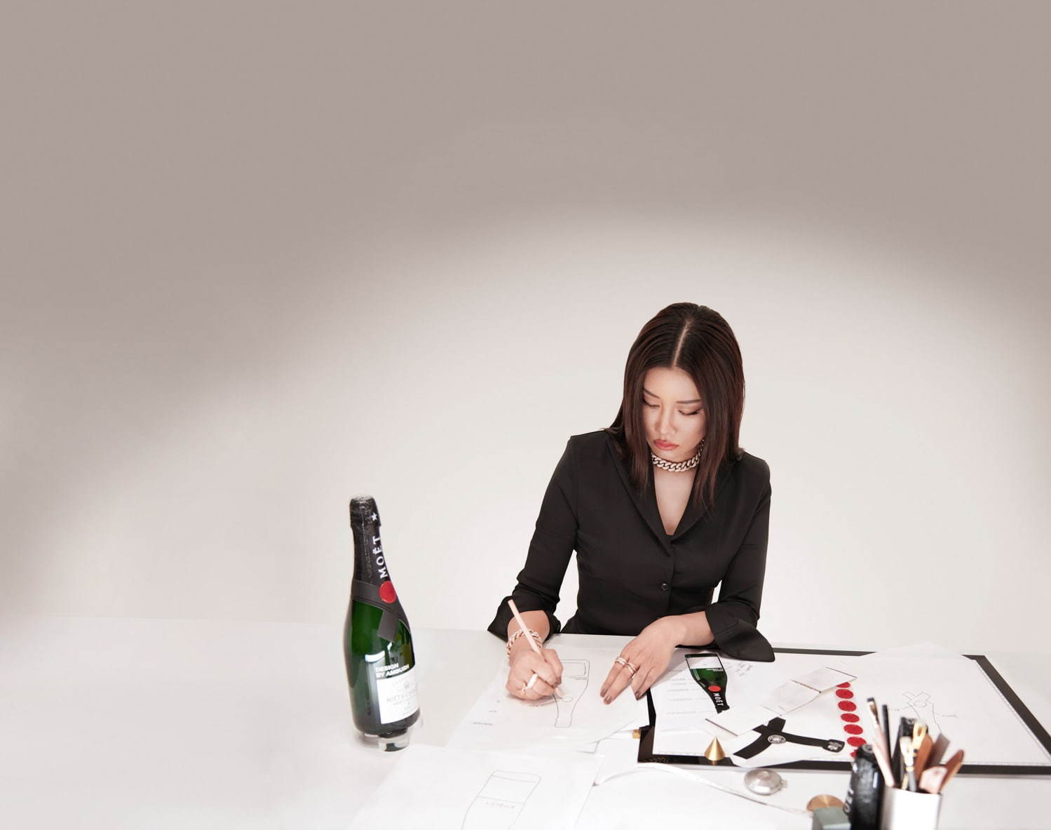 モエ・エ・シャンドンのシャンパン「モエ アンペリアル」アンブッシュのデザイナー・YOONとコラボ｜写真5