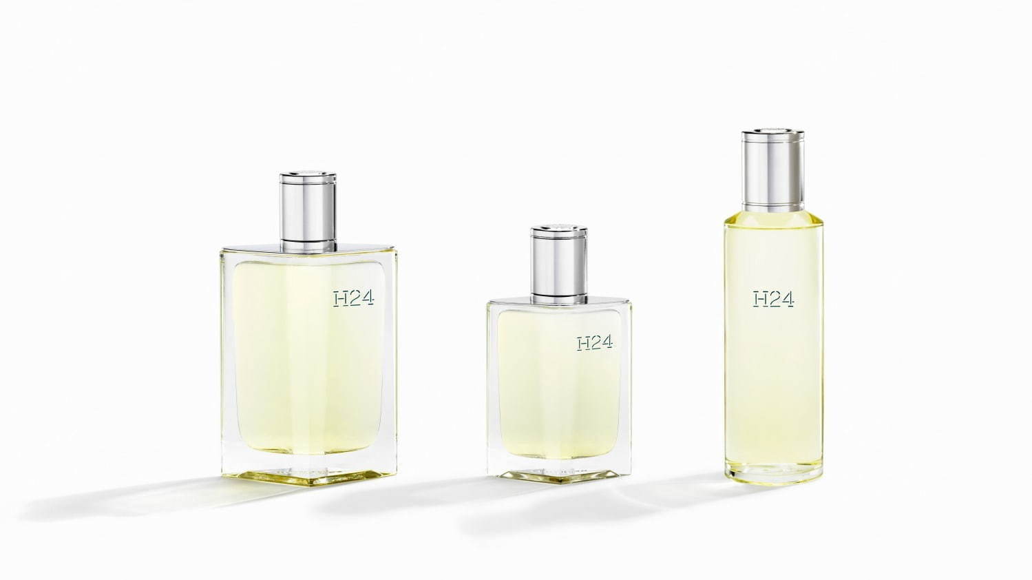 左から) 《H24》オードトワレ 100ml 15,000円＋税、オードトワレ 50ml 10,700円＋税
オードトワレ レフィル 125ml 14,500円＋税
© Quentin Bertoux