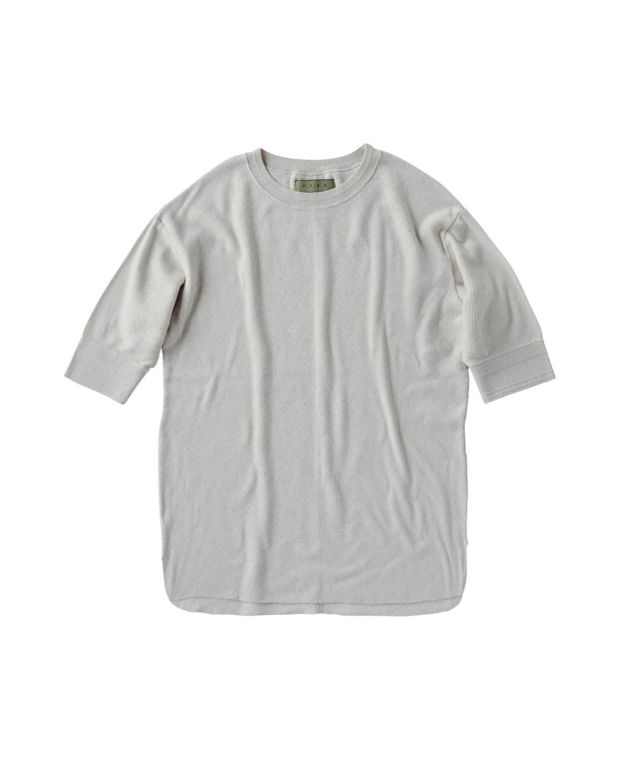 KURO“リメイク”デニムジャケットやパンツ、オーガニックコットンのシャツやワンピースも｜写真32
