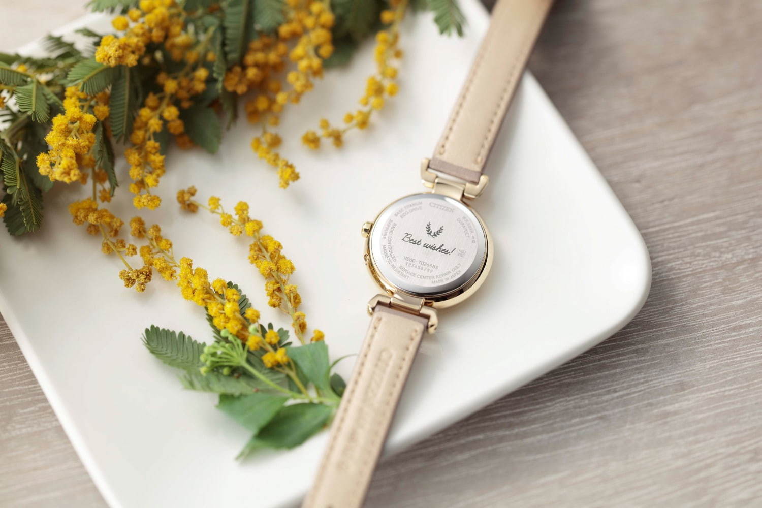 シチズン クロスシー“桜”モチーフの限定腕時計、“花開く瞬間”を描いた文字板＆サクラピンクのケース｜写真16