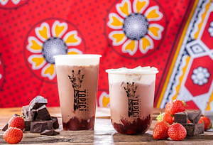 タピチ季節限定チーズドリンク、甘酸っぱいストロベリー＆濃厚ハイカカオ｜写真1