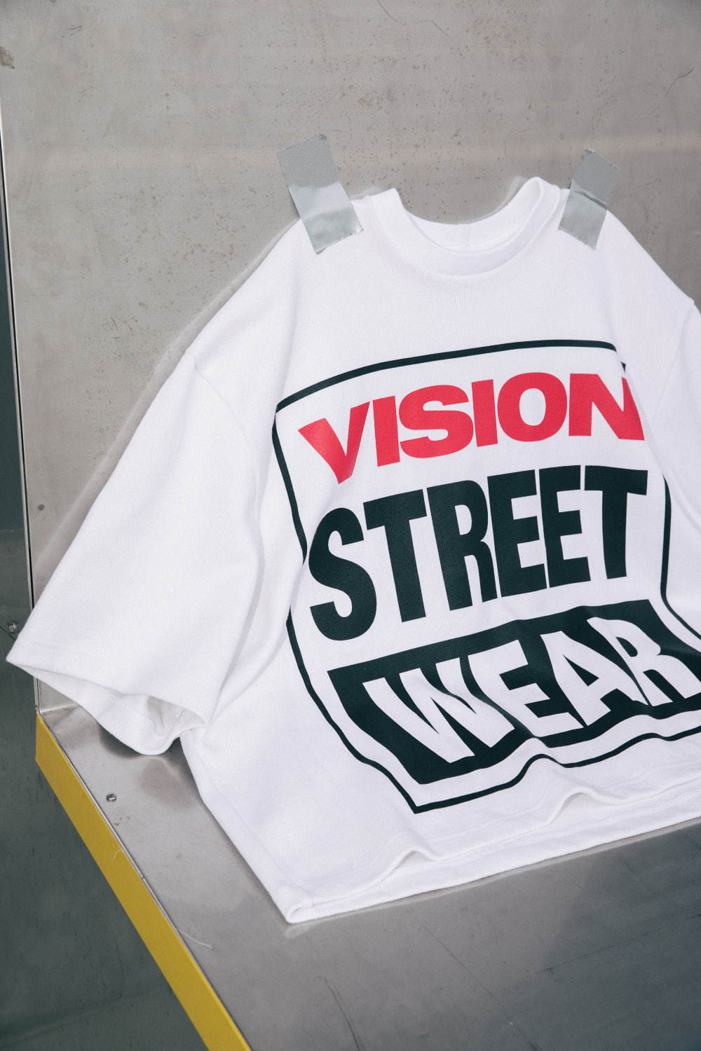 アンリアレイジ×ヴィジョン ストリート ウェア“150%拡大”させたロゴTシャツやスウェット｜写真9