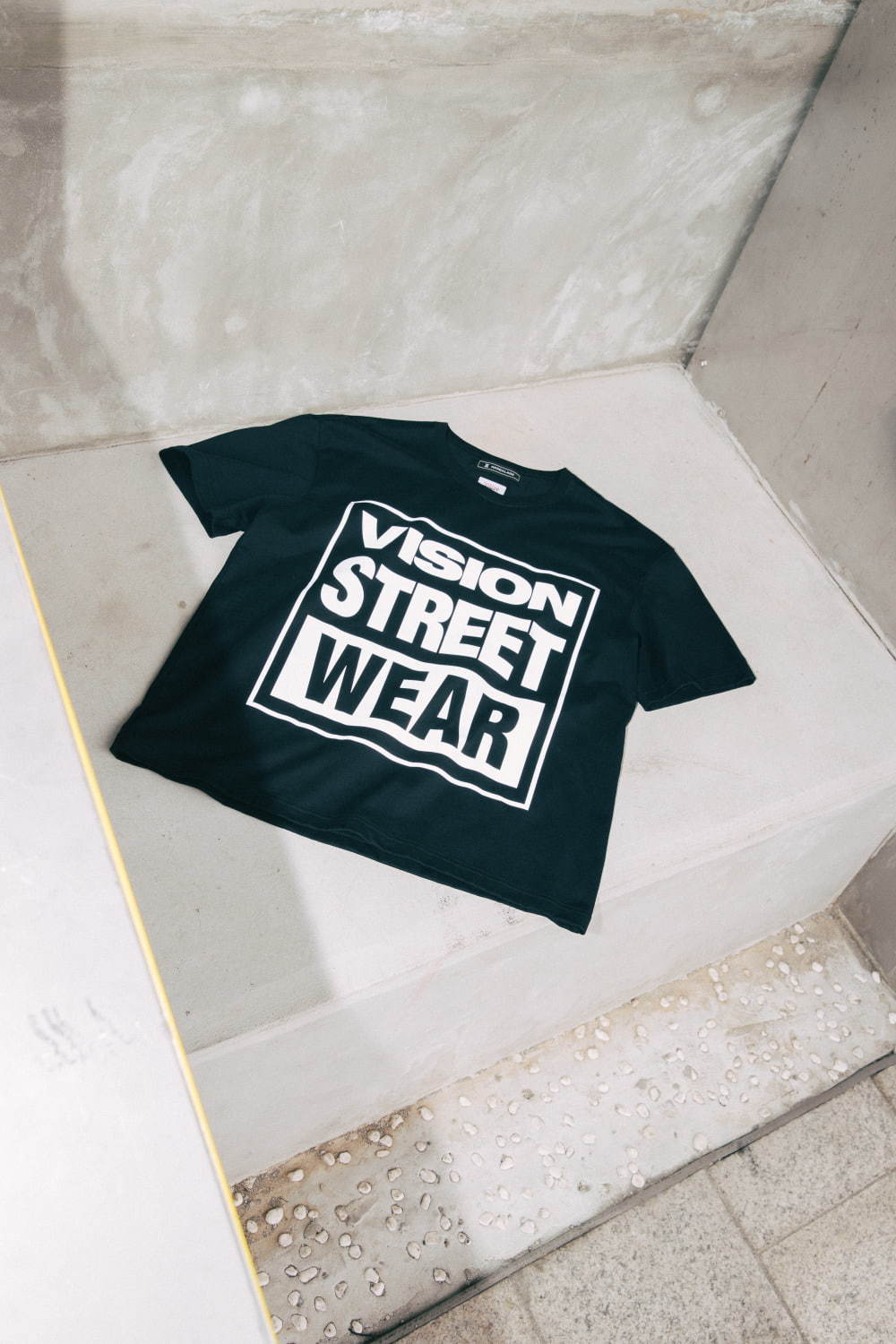 アンリアレイジ×ヴィジョン ストリート ウェア“150%拡大”させたロゴTシャツやスウェット｜写真11