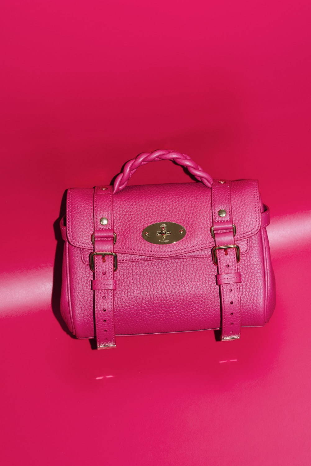 マルベリー名作バッグが“ミニサイズ”で復刻、旅行鞄イメージの 