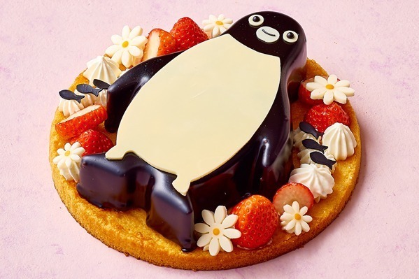 春の庭に寝そべる“Suicaのペンギン”ホワイトチョコレートケーキ、池袋・ホテルメトロポリタン限定で｜写真1
