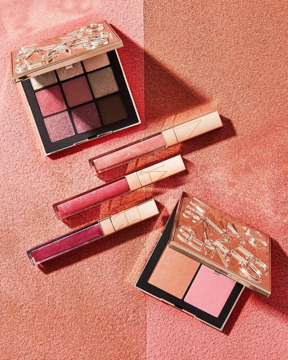 Nars21年夏コスメ 禁断のローズ色 アイパレット リップグロス 輝くゴールドパッケージ ファッションプレス