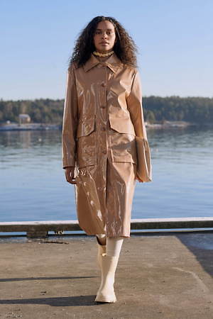 ホルツワイラー(HOLZWEILER) 2021-22年秋冬ウィメンズ&メンズコレクション  - 写真11