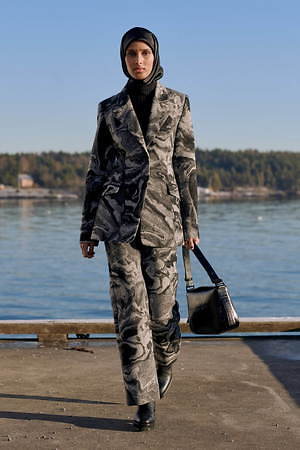 ホルツワイラー(HOLZWEILER) 2021-22年秋冬ウィメンズ&メンズコレクション  - 写真30