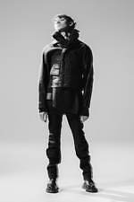 ユリウス 2021-22年秋冬コレクション - 抑圧を跳ね返す力強さ、研ぎ澄まされた佇まい｜写真21