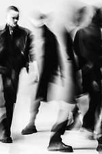 ユリウス 2021-22年秋冬コレクション - 抑圧を跳ね返す力強さ、研ぎ澄まされた佇まい｜写真25