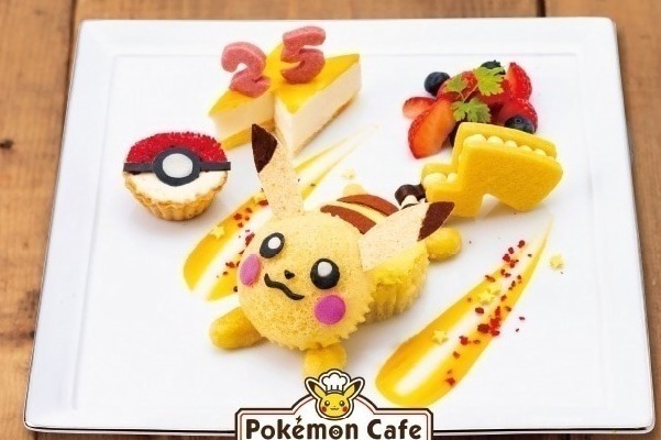 ポケモンカフェ ピカチュウのでんこうせっか スイーツプレート カラフル4種のデザート ファッションプレス