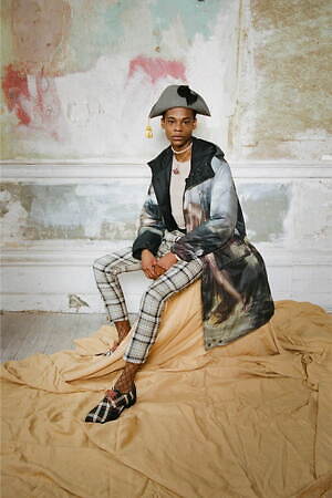 w300_VivienneWestwood_MW21aw_0 w300_VivienneWestwood_MW21aw_0